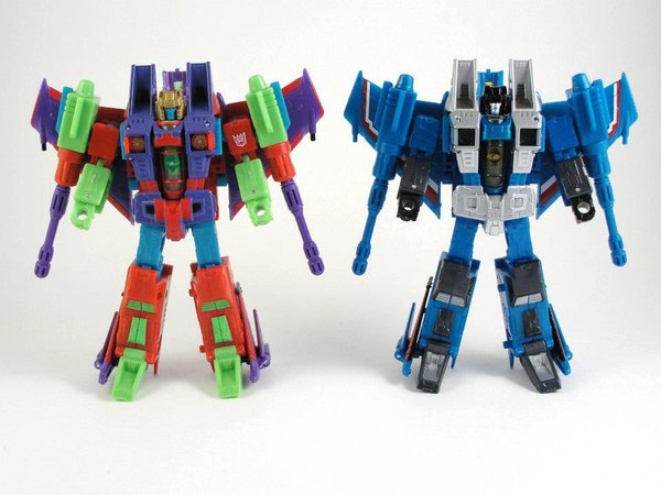 Transformers United Seeker Ace Set Out Of Box Image Botcon Henkei  (71 of 87)